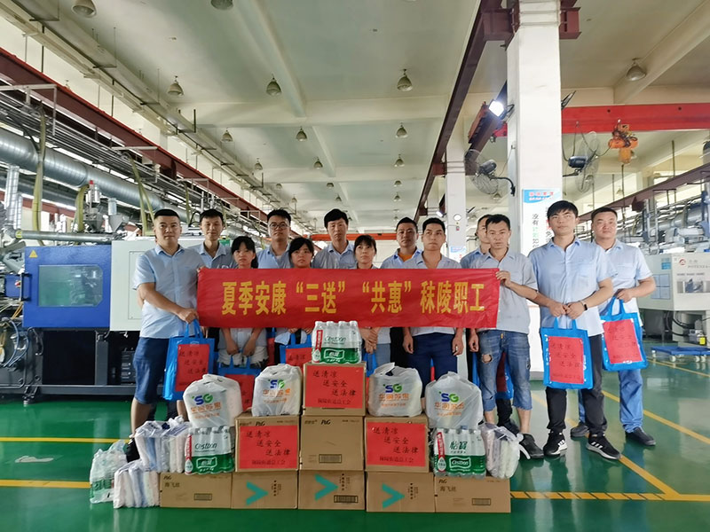 送清涼、送安全、送法律，秣陵街道總工會慰問奧聯(lián)電子一線職工
